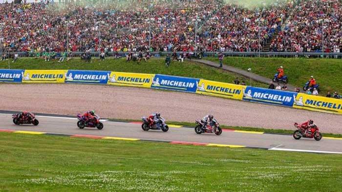 Update Jadwal MotoGP 2024 Terbaru Minggu Akhir Pekan Ini Live Trans7 ...