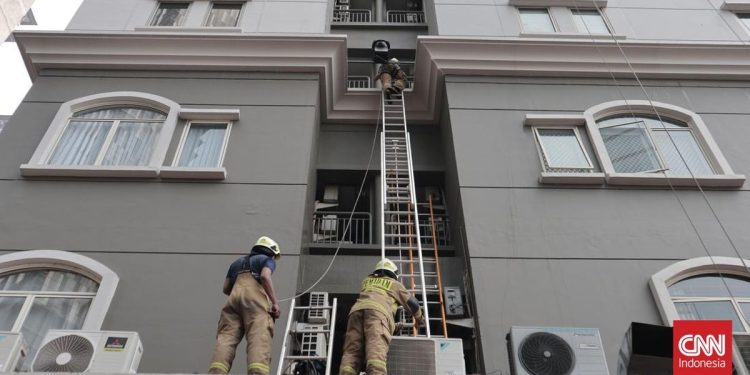 Kebakaran di Apartemen Mediterania Terjadi