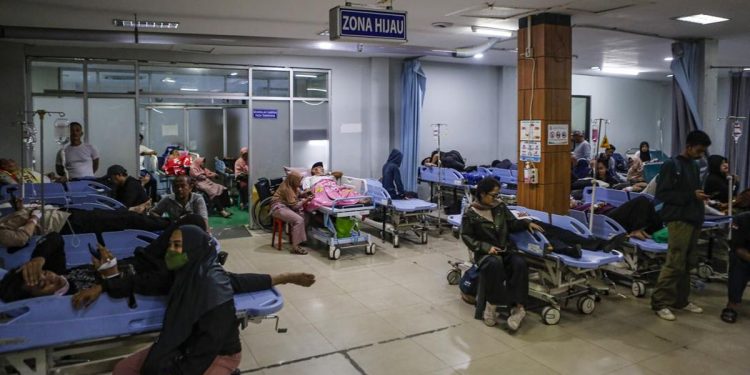 Korban Kereta Maut Bekasi Diperbolehkan Pulang tapi Kini Dirawat Kembali di RS