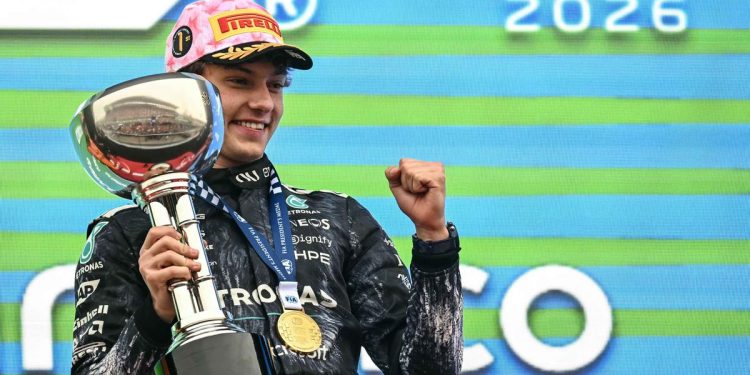 Menang di GP Jepang 2026, Kimi Antonelli Pimpin Klasemen F1 dan Buat Sejarah