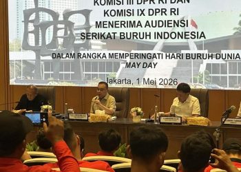 Salam Prabowo untuk Massa Buruh yang Berunjuk Rasa di DPR