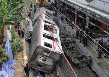 Usut Kasus Taksi Tertemper KRL, Kecelakaan Kereta Ditangani KNKT