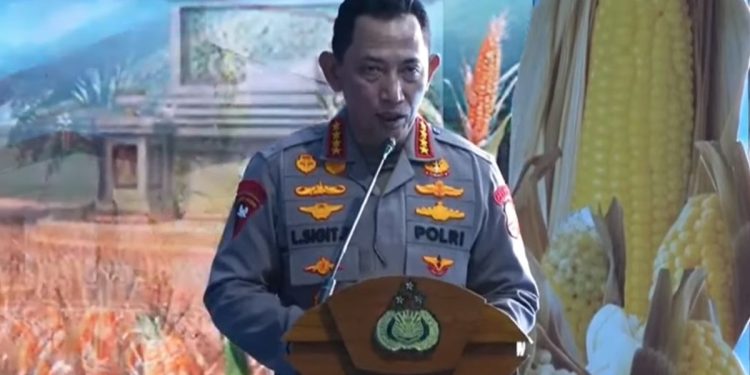 Panen Jagung dan Pembangunan Ribuan SPPG oleh Kapolri di Hadapan Prabowo