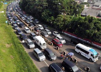 Kepadatan Jalur Puncak Bogor saat Libur Kenaikan Isa Almasih 2023