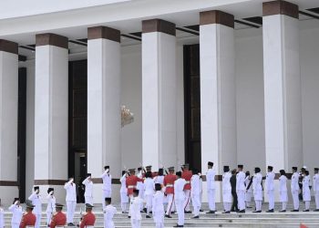 Siswi Makassar Dikeluarkan dari Calon Paskibraka dan Mendapat Beasiswa