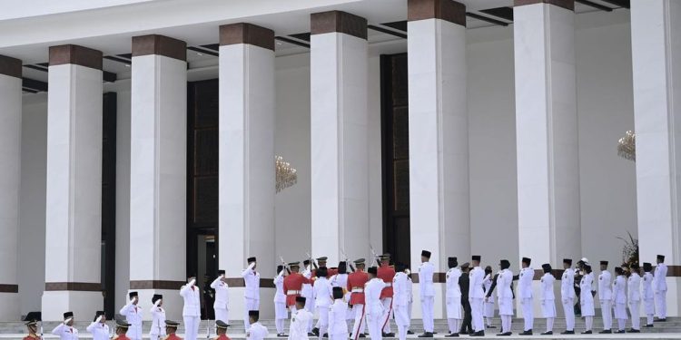Siswi Makassar Dikeluarkan dari Calon Paskibraka dan Mendapat Beasiswa