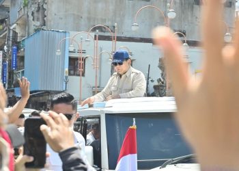 Prabowo Minta Pindad Ciptakan Mobil Khusus untuk Sapa Warga di Usia 75 Tahun