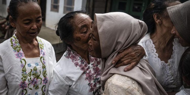 Merawat Kerukunan Saat Waisak oleh Warga Dusun Thekelan
