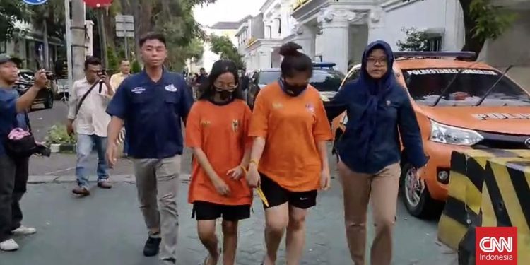 Kakek 80 Tahun Disekap 7 Bulan oleh Pacar Anak hingga Kerugian Rp2 Miliar