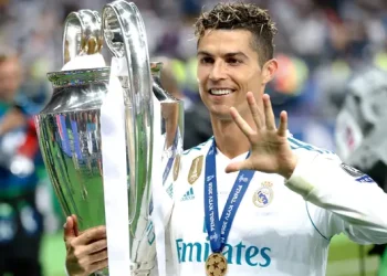Sisi Lain Cristiano Ronaldo yang Jarang Diketahui Tanpa Latar Belakang Super Manusia