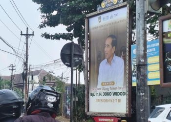 Baliho Ulang Tahun Jokowi Berisiko Melanggar Aturan Anggaran
