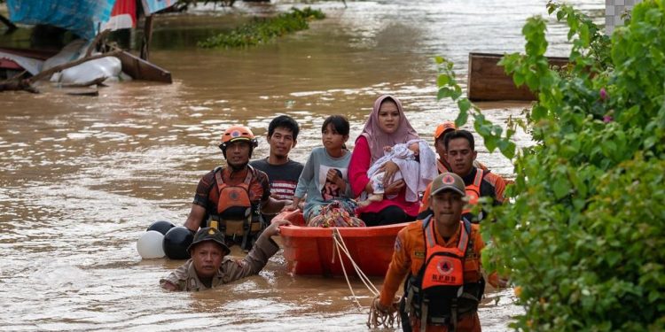 12 Ribu Jiwa Terimbas, Ratusan Orang Mengungsi