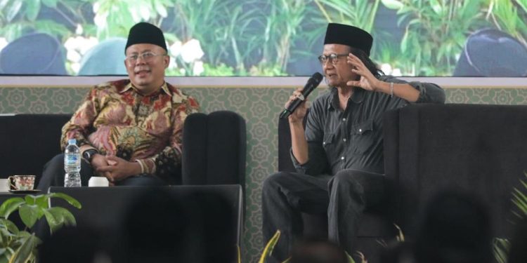 Wakil Ketua DPR Dorong Pesantren Beradaptasi dengan Teknologi