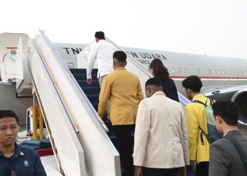 DPR Ingatkan Mahasiswa Agar Tetap Kritis Meski Diajak Kunker