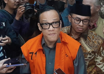 Eks Wamenaker Noel Ebenezer Dijatuhi Hukuman Penjara Selama 4,5 Tahun