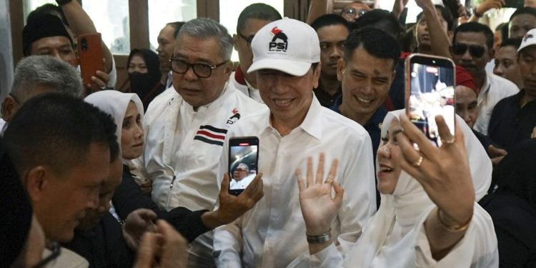 Tidak Berubah, Tetap Menjadi Orang Kampung