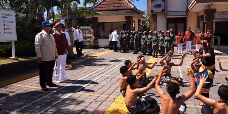 Gus Ipul Ungkap Masih Ada Anak Usia 15 Tahun yang Belum Pernah Sekolah
