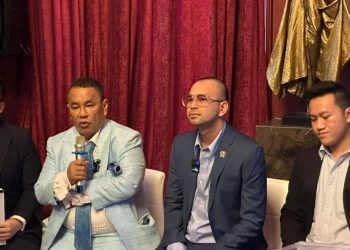 Raffi Ahmad bicara tentang foto depan Blueray dan iPhone 17 hanya basa-basi