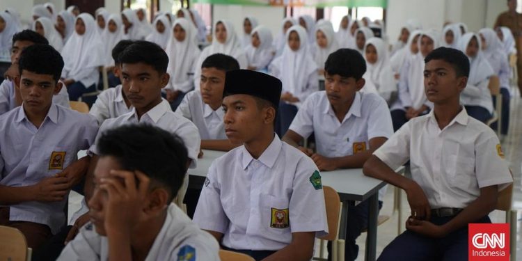 Sekolah Rakyat Jaring 32000 Siswa pada Tahun Ajaran 2026/2027