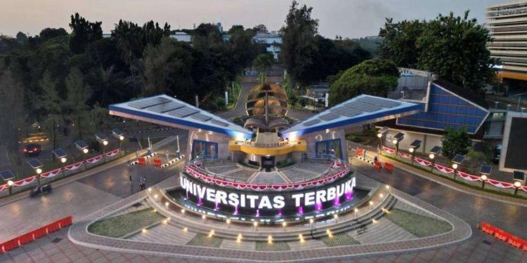 Kuliah Sarjana di Universitas Terbuka Mulai Tujuh Ribu Sehari