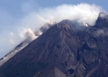 Larangan Pendakian Gunung Merapi oleh BPPTKG, Waspada Terhadap Erupsi Eksplosif