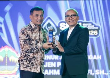 Ahmad Luthfi Menerima Penghargaan Kepemimpinan Regional Berpengaruh di SBBI 2026