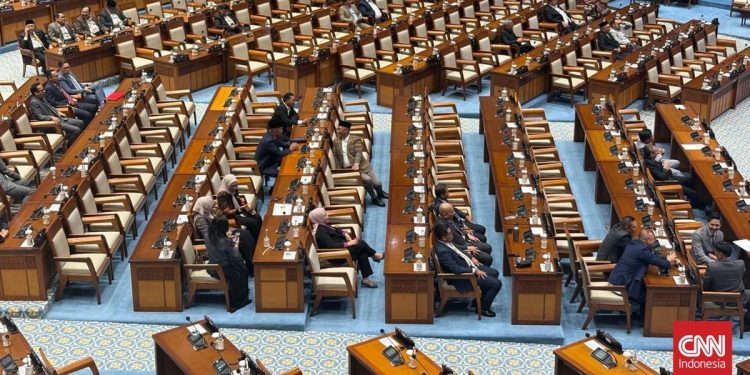 DPR Panggil Kemendikbudristek Terkait Pendirian URI
