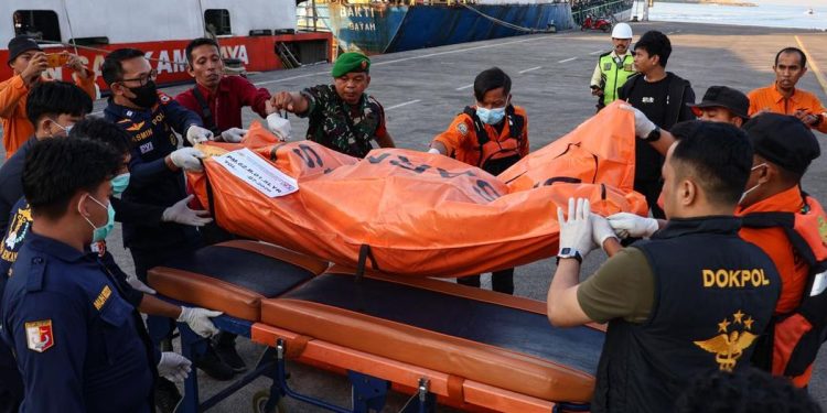 Ibu Korban KM Nurul Salsa Melapor ke Polisi dan Minta Usut Kelalaian