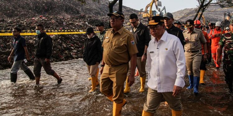 Pramono: Jumlah Truk Sampah ke TPST Bantargebang Kini Berkurang