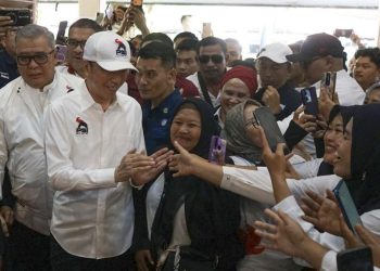 Respons PDIP Terhadap Rencana Jokowi Lanjutkan Safari Politik ke Jateng