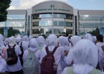 Viral Mahasiswa Unisa Yogya Menggunakan Busana Wanita Masuk ke Toilet Mahasiswi