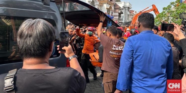 Ledakan di Grand Polonia Medan Menewaskan 2 Korban yang Sudah Ditemukan