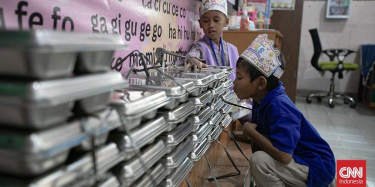 Pelaksanaan MBG Libatkan Kantin Sekolah Masih Jadi Peluang Menurut Presiden