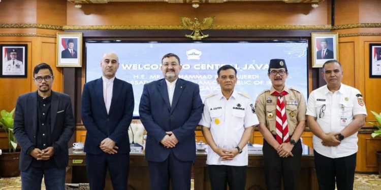 Dubes Iran Terima Ucapan Duka Luthfi atas Wafatnya Ali Khamenei
