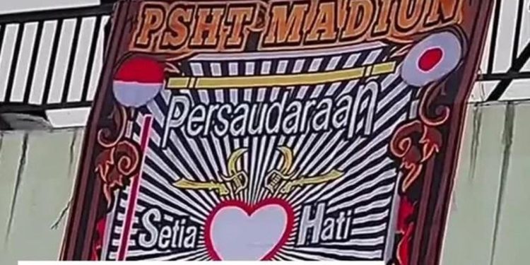 Ribuan Pesilat Siap Kepung Markas Debt Collector di Surabaya