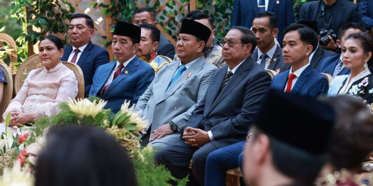 Nikahan Anak Boy Thohir, Prabowo dan Jokowi Duduk Bersama di Acara tersebut
