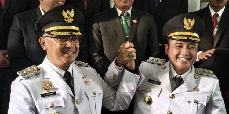 Isu Keretakan Antara Farhan dan Erwin di Pemkot Bandung