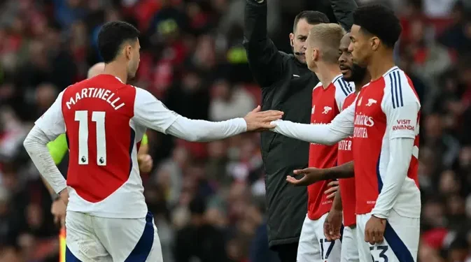 Dortmund Incar Pemain Arsenal untuk Duet Bersama Jadon Sancho