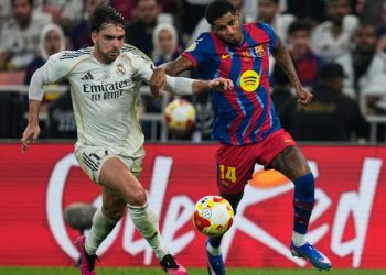 Liverpool Siap Barter Tak Langsung dengan Real Madrid untuk Bek Spanyol