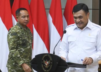 Menko Polkam Berkomentar tentang Fenomena Mal dengan Pagar Tinggi
