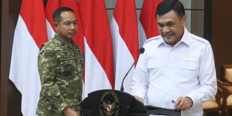 Menko Polkam Berkomentar tentang Fenomena Mal dengan Pagar Tinggi