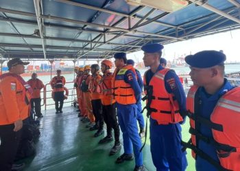 Update Terbaru Operasi SAR Kapal Penumpang yang Terbakar di Laut