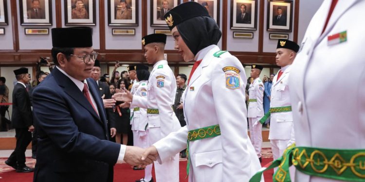 Pengukuhan 44 Paskibraka DKI oleh Gubernur Pramono 2026