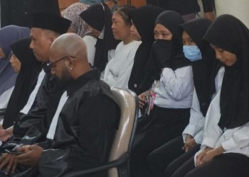 Mengantar Anak ke Tempat yang Mengerikan