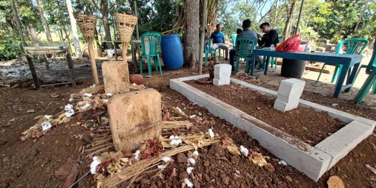 Dokter Forensik Selidiki Buih yang Muncul dari Mulut Sutrimo
