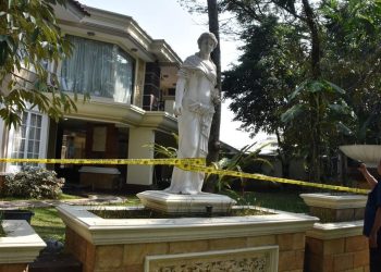 Hakim Menolak Pengembalian Foto Keluarga Febrie yang Disita dari Rumah Sentul