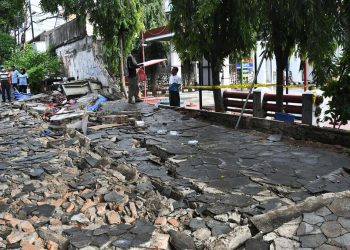 Tembok Pembatas Sekolah Dasar di Sleman Roboh Timpa Peserta Jalan Sehat dan Menyebabkan 10 Luka