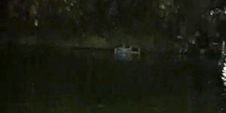 Ritual Berendam WN Aljazair di Danau Sunter, Ngotot Tak Mau Dievakuasi