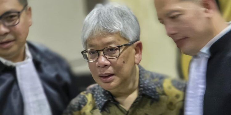 KPK Selesai Periksa Mantan Dirut Bank BJB Kasus Dana Iklan dan Tidak Ditahan