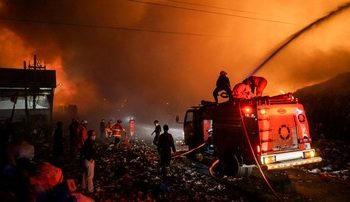 Kebakaran Heboh di TPA Putri Cempo Solo